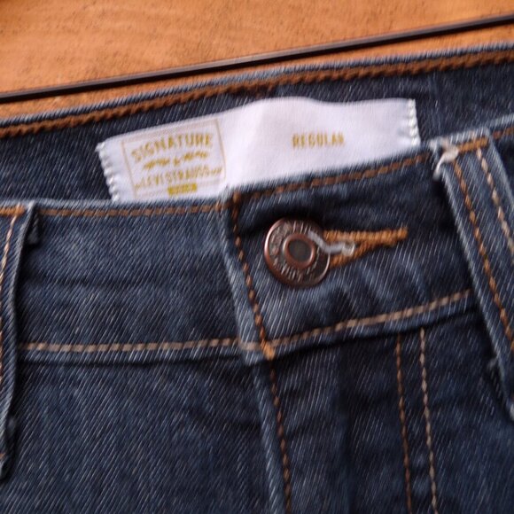 Levi's Signature Gold Men's  34x32 Regular Fit Jeans - Picture 3 of 10